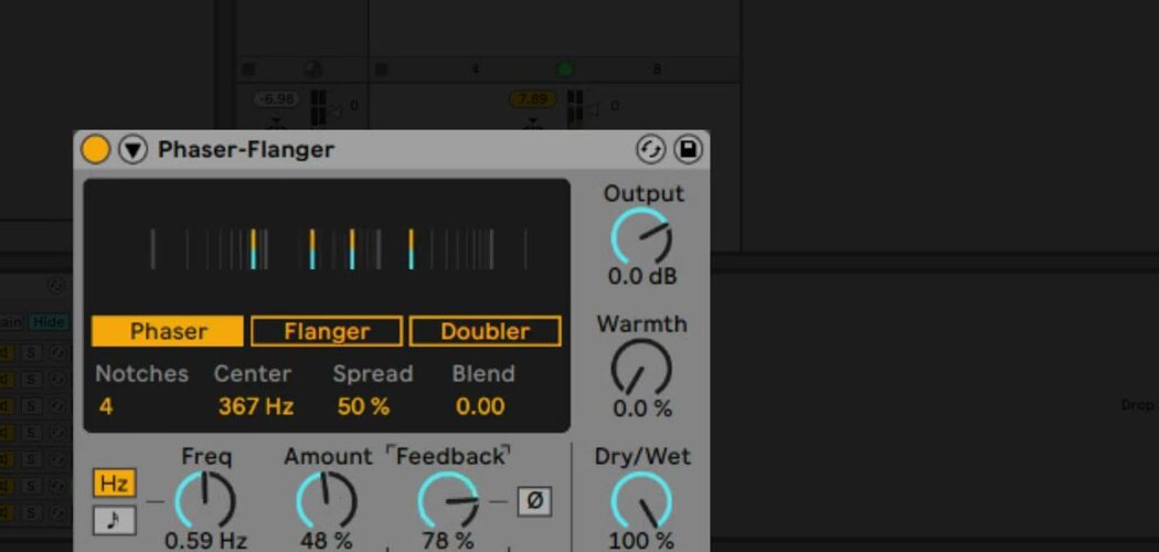 Phaser-Flanger in Phaser mode with the Notches, Center, Spread, Blend, LFO rate, Amount, Feedback, Output, Warmth, and Dry/Wet controls visible